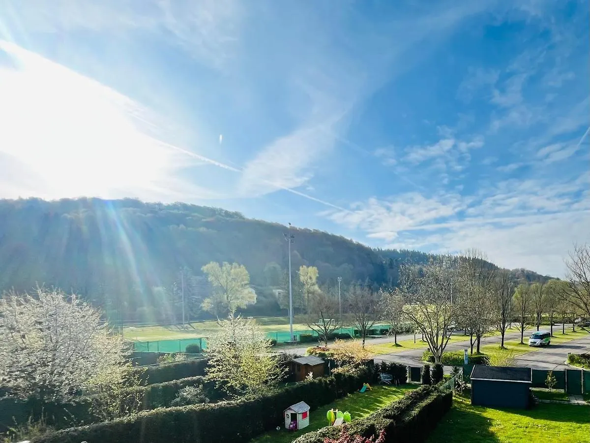 Luxembourg City - 70M2 - Easy Parking - Bus - 2 Tvs - Between City And Forest Apartment